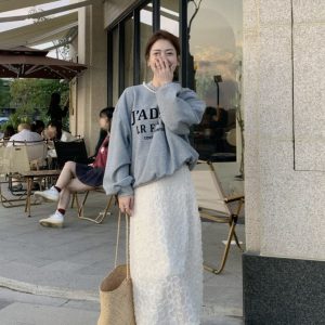 Spring New Pearl Lightweight Lazy Hoodie and 3D Flower Skirt Set