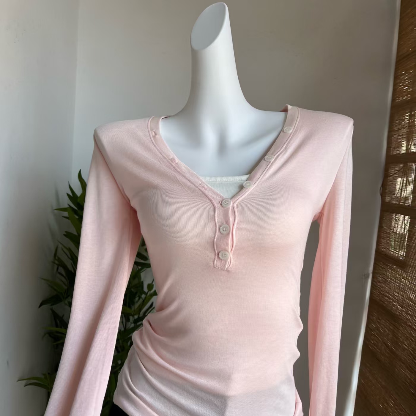 Korean Basic V-Neck Slim Fit Long Sleeve T-Shirt - Image 3