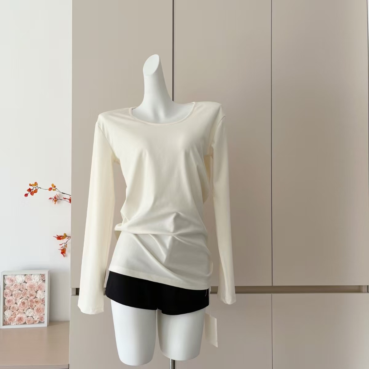 Alex Stevens Women's Crewneck Long Sleeve Layering T-Shirt - Image 2