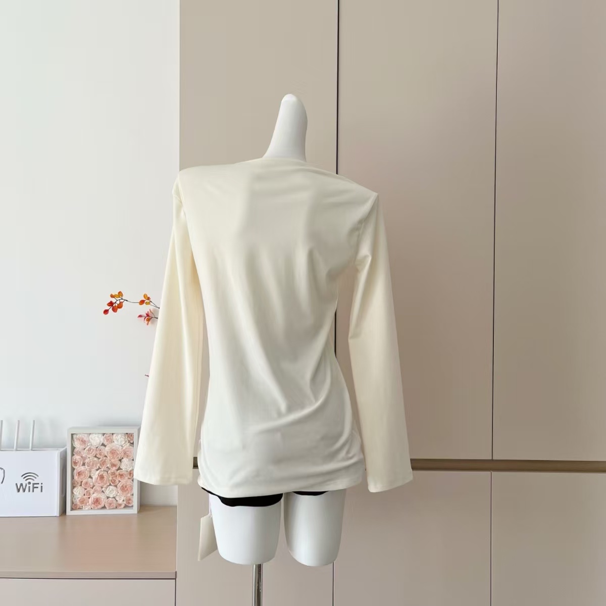 Alex Stevens Women's Crewneck Long Sleeve Layering T-Shirt - Image 5