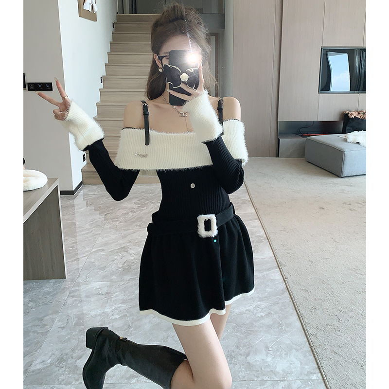 Elegant Off-Shoulder Long-Sleeve Knit Dress for Petite Women - Fall Winter A-Line Mini Dress
