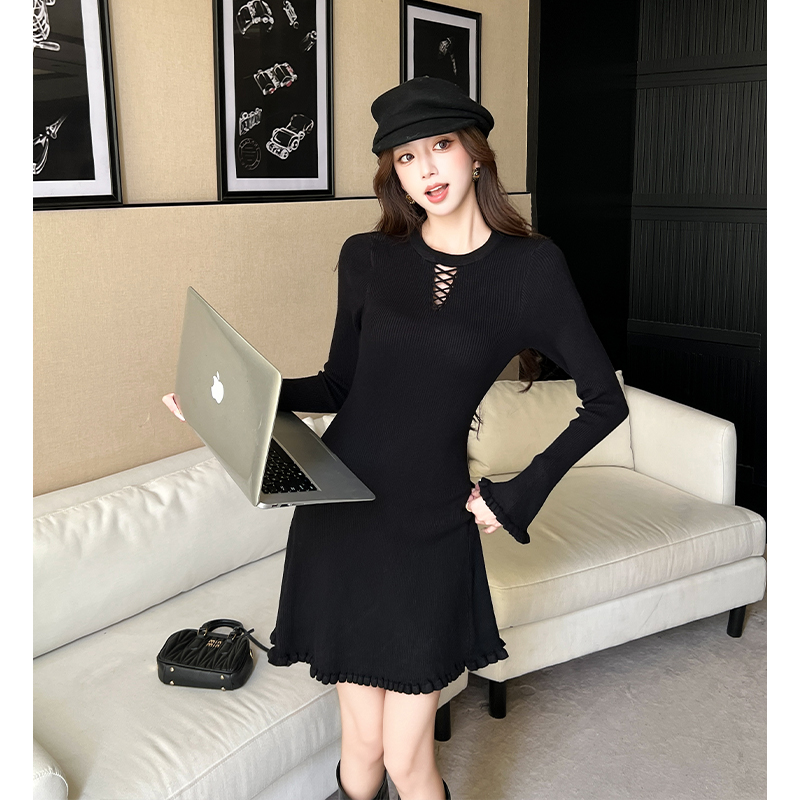 2025 Autumn Winter New Black Hollow Out Ruffle Knit Dress Women Elegant High-End Inner Wear Base Short Dress - Image 4