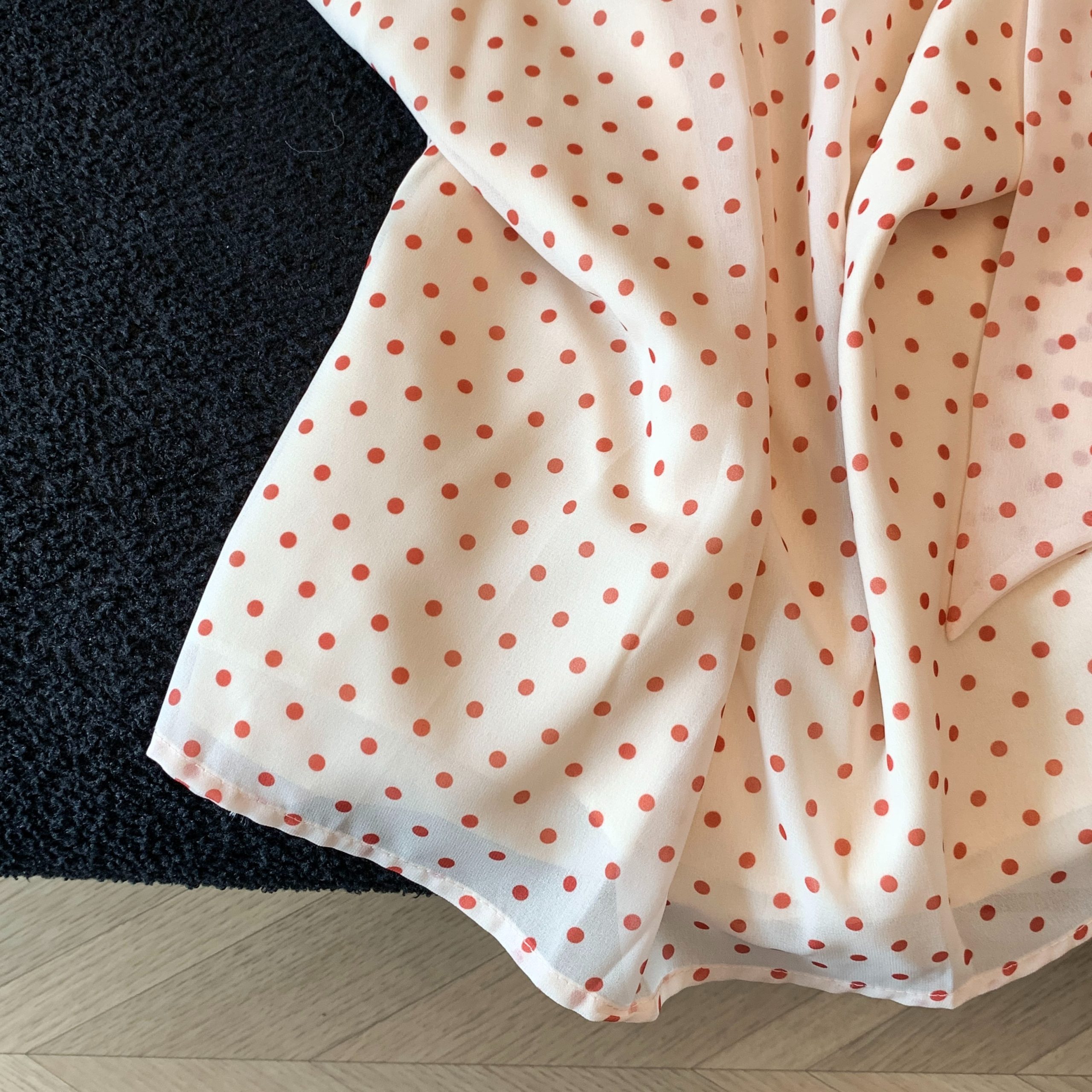 Women's Sleeveless Chiffon Shirt with Bow Detail - Lightweight Summer Top - Image 5