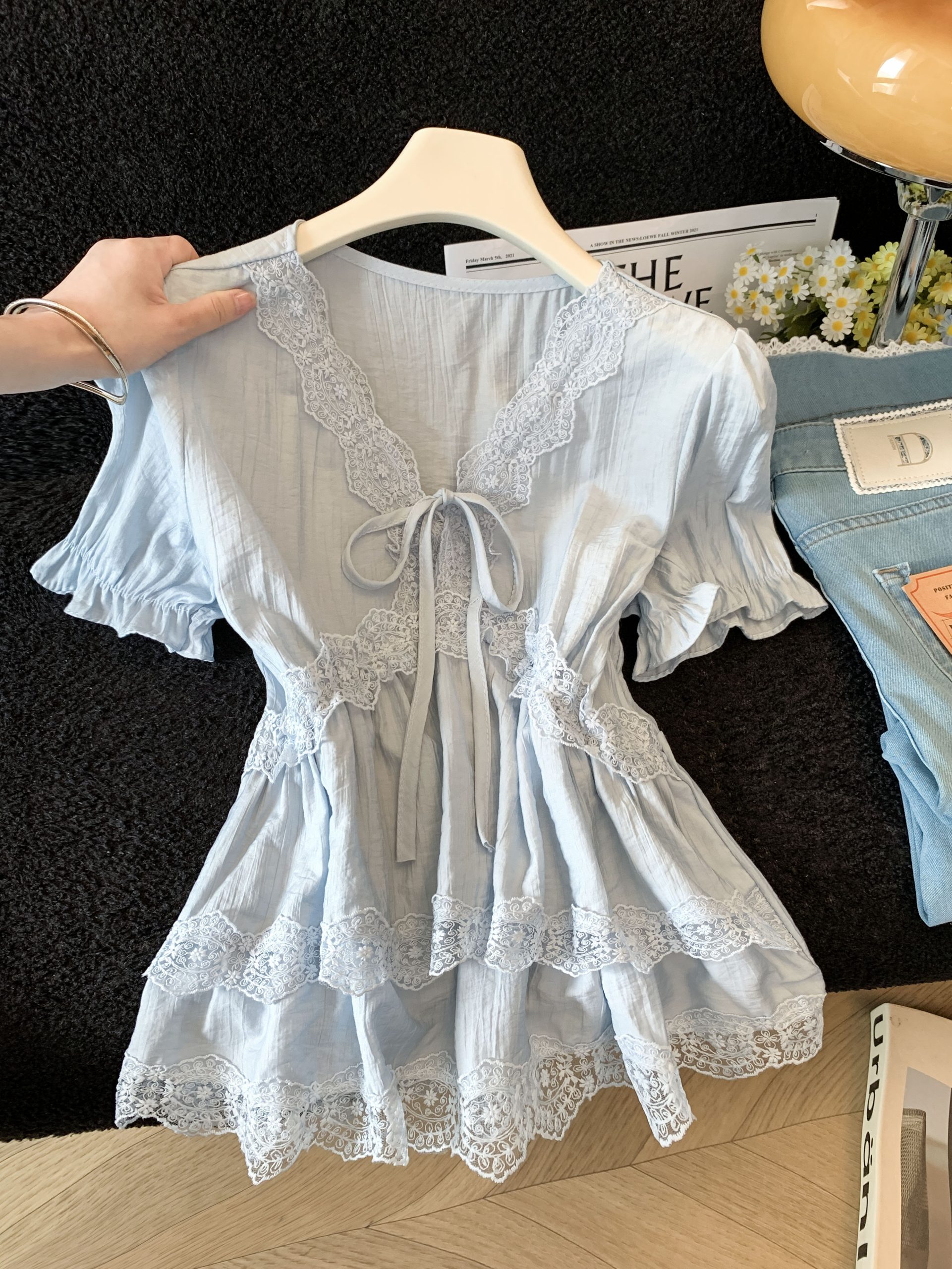 Women Summer Lace Trim Chiffon Top Puff Sleeve Loose French Style Blouse - Image 3